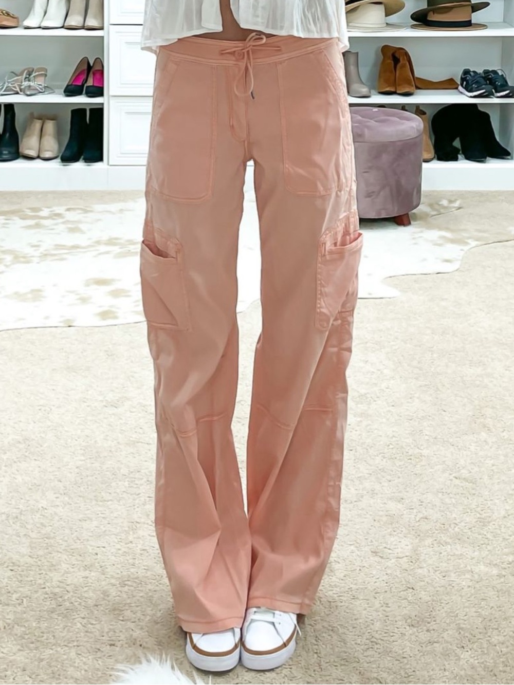 American Eagle Outfitters wide leg cargo peach Orange Pants with pockets